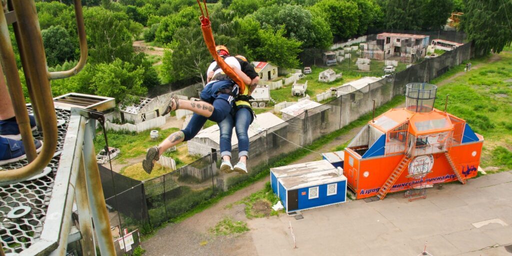 Роупджампинг & Банджи Джампинг (тарзанка) – Экстрим прыжки в Москве! Напрямую от организатора мероприятий!